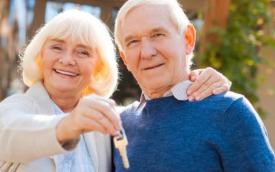 Pros and Cons of Moving to an Assisted Living Community