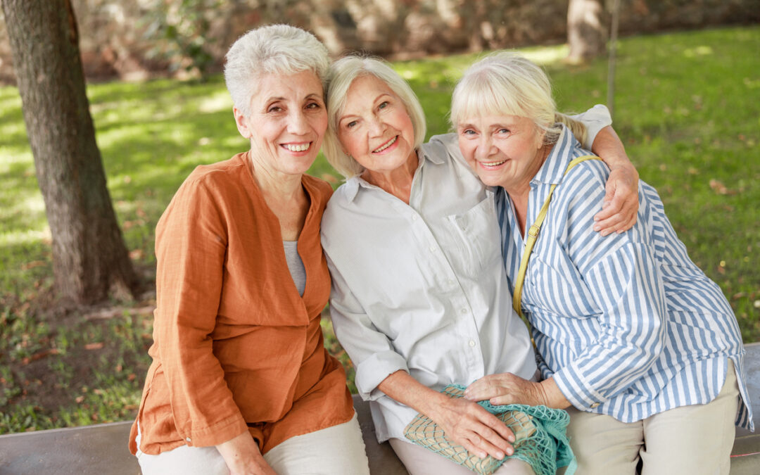5 Surefire Ways to Make Friends in Senior Living